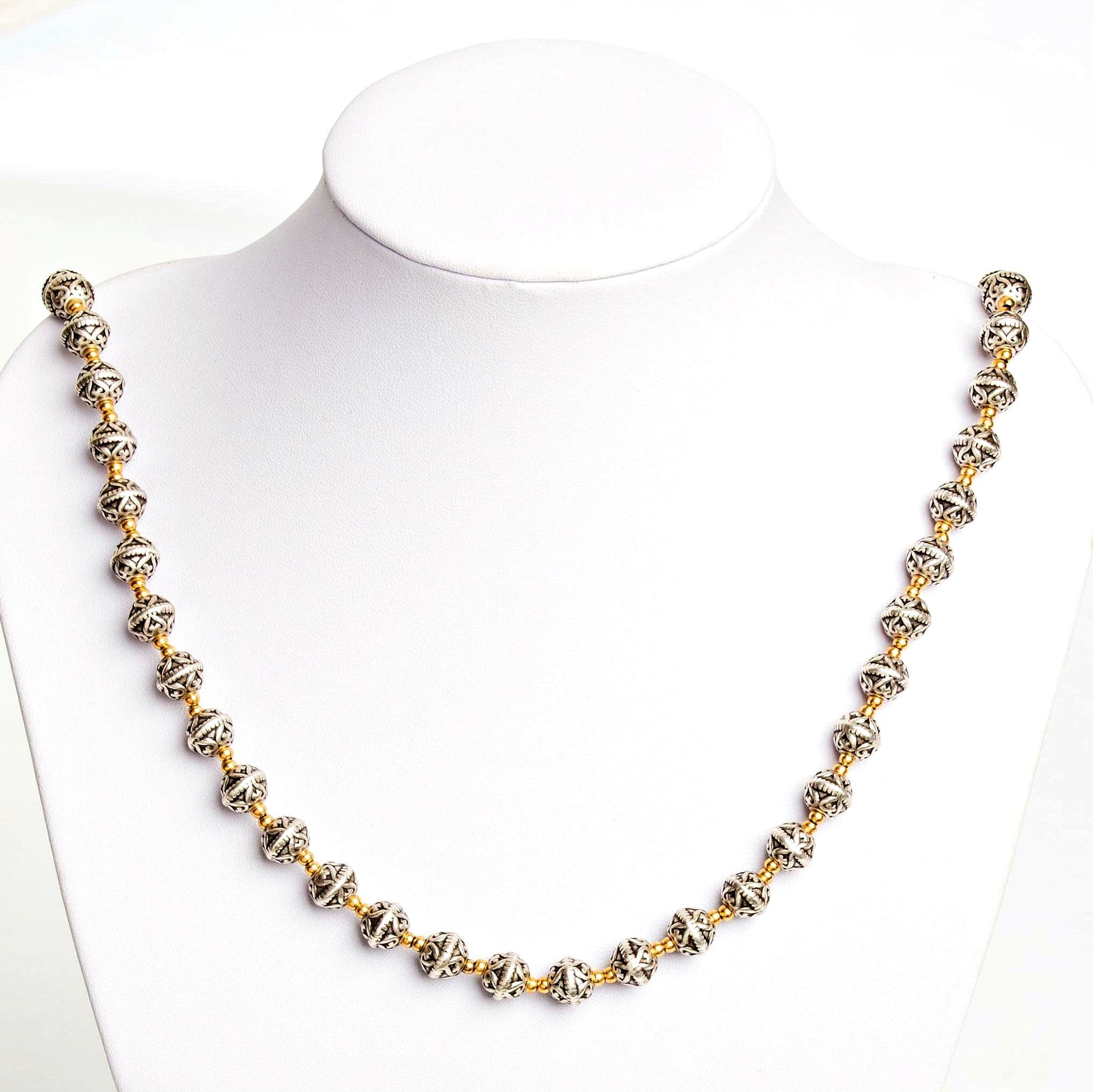 Μποτόνια Επάργυρα 50 ' - ' ΜΠΟΤΟΝΙΑ & ΑΜΠΡΑΚΑΜΟΙ